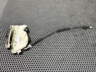 Замок двери передний правый Volkswagen Amarok 2010 контрактная Замок двери передний правый Volkswagen Amarok 2010