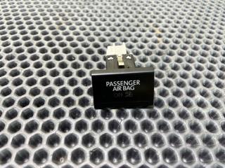 Кнопка Volkswagen Amarok 2010