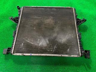 Радиатор двигателя Volkswagen Amarok 2010