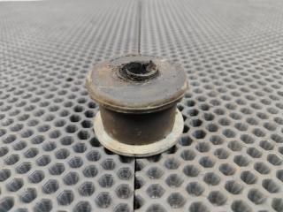 Подушка кузова Toyota Land cruiser 1996 контрактная Подушка кузова Toyota Land cruiser 1996