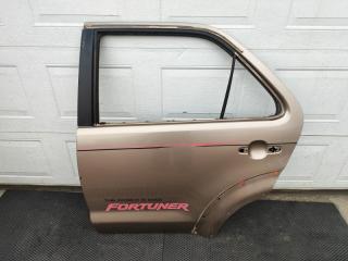 Дверь задняя левая Toyota Fortuner 2005