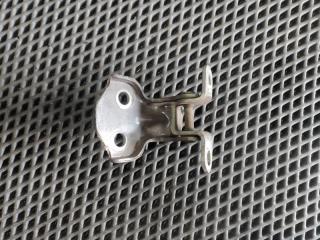 Петля двери задняя правая Toyota Land cruiser 1994