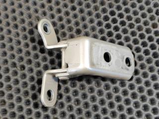 Петля  двери задняя правая Lexus GX460 2010 URJ150 1URFE 68770-52031 контрактная