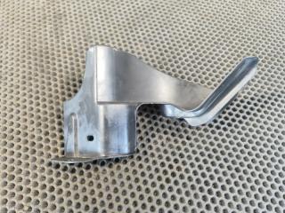 Фото запчасти дефлектор радиатора левый Mitsubishi L200 2012 контрактная запчасть Запчасть дефлектор радиатора левый Mitsubishi L200 2012