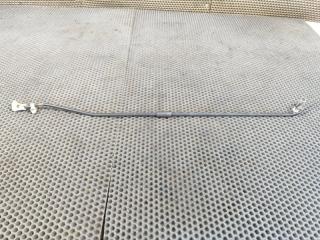 Фото запчасти опора капота Mitsubishi L200 2012 контрактная запчасть Запчасть опора капота Mitsubishi L200 2012