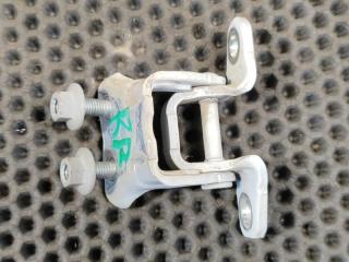 Петля двери задняя правая Mitsubishi L200 2012