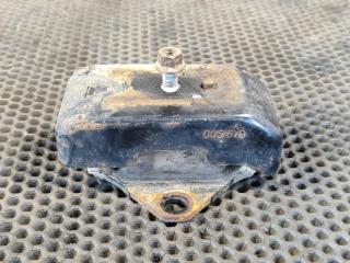 Фото запчасти подушка двигателя Mitsubishi L200 2011 контрактная запчасть Запчасть подушка двигателя Mitsubishi L200 2011