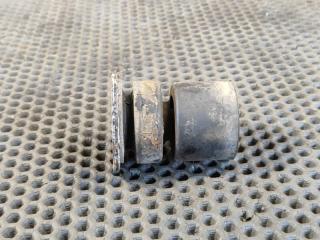 Фото запчасти подушка кузова Mitsubishi L200 2011 контрактная запчасть Запчасть подушка кузова Mitsubishi L200 2011