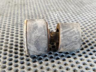 Подушка кузова Mitsubishi L200 2011 контрактная Подушка кузова Mitsubishi L200 2011