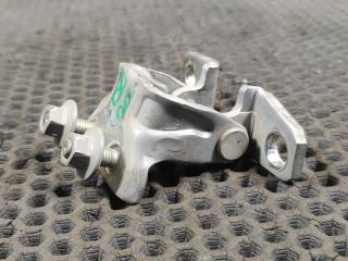 Петля двери задняя правая Mitsubishi L200 2011