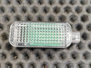 Запчасть плафон салона Audi Q7 2015