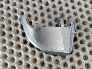 Запчасть накладка Audi Q7 2015