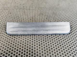 Запчасть накладка на порог задняя правая Nissan Patrol 2012