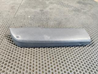 Запчасть подлокотник передний левый Toyota Hilux Surf 2004