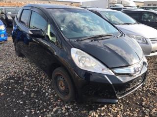 Пластик замка багажника задний FIT 2011 GP1 LDA