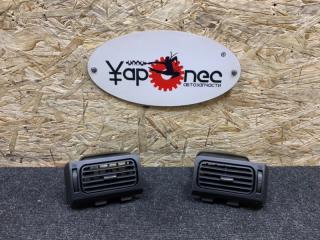 Запчасть регулятор направления воздушного потока передний TOYOTA ALLION 2005