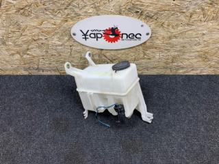 Бачок стеклоомывателя передний TOYOTA TOWN ACE NOAH 2002