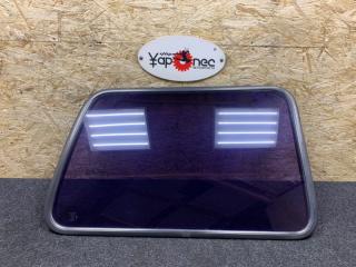 Запчасть стекло собачника заднее правое TOYOTA TOWN ACE NOAH 2002