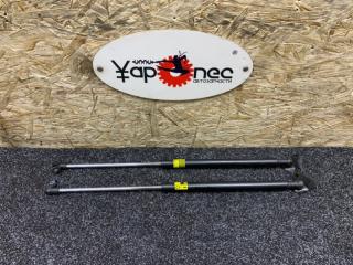 Запчасть амортизатор багажника задний TOYOTA AQUA 2013