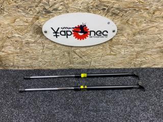 Запчасть амортизатор багажника задний TOYOTA AQUA 2012