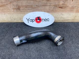 Запчасть шланг итеркулера передний Mercedes-Benz A 180 (176.042) 2013