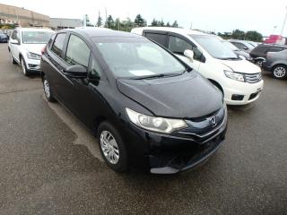 Держатель капота передний FIT 2014 GK3 L13B