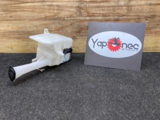 Бачок стеклоомывателя TOYOTA COROLLA 2002 контрактная Бачок стеклоомывателя TOYOTA COROLLA 2002