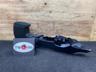 Консоль между сидений передний TOYOTA COROLLA FIELDER 2007