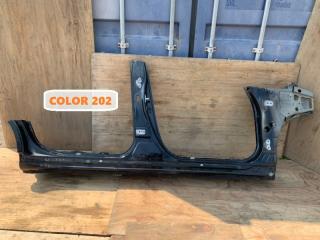 Порог правый TOYOTA WISH 2010