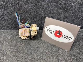 Запчасть блок предохранителей передний SUBARU LEVORG 2014