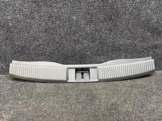 Запчасть пластик замка багажника SUBARU LEVORG 2014