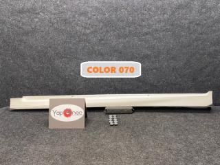 Порог левый TOYOTA WISH 2010 год.