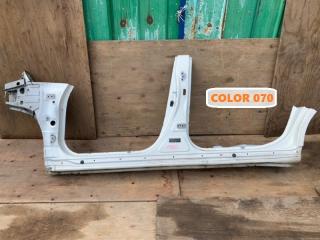 Порог левый TOYOTA WISH 2010 год.