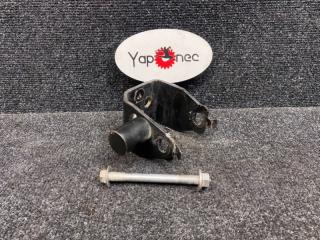 Запчасть кронштейн опоры двигателя TOYOTA MARK X ZIO 2012