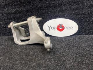 Запчасть кронштейн опоры двигателя HONDA VEZEL 2014