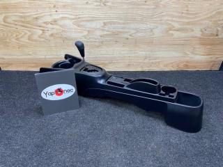 Селектор акпп TOYOTA VITZ 2014