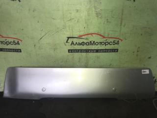 Запчасть вставка между стопов TOYOTA FUNCARGO 2001
