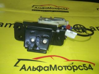 Запчасть замок 5-й двери задний HONDA AVANCIER 2000
