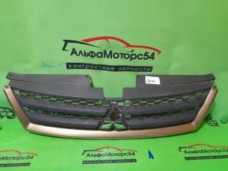 Решетка радиатора MITSUBISHI OUTLANDER