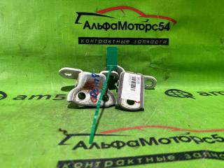 Запчасть петля дверная передняя правая TOYOTA RAV4 ACA31 68710-12150 контрактная Петля дверная передняя правая TOYOTA RAV4 ACA31 68710-12150 контрактная