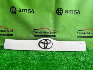 Вставка между стопов задняя TOYOTA SUCCEED