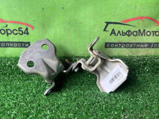 Фото запчасти петля дверная передняя правая SUBARU IMPREZA контрактная запчасть Запчасть петля дверная передняя правая SUBARU IMPREZA