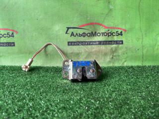 Замок 5-й двери задний TOYOTA COROLLA SPACIO контрактная Замок 5-й двери задний TOYOTA COROLLA SPACIO