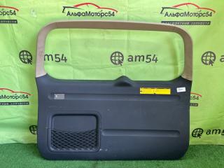 Обшивка двери багажника задняя TOYOTA RAV4