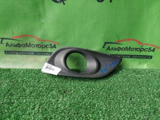 Ободок противотуманной фары передний левый TOYOTA AVENSIS