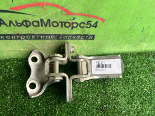 Запчасть петля дверная передняя правая TOYOTA YARIS