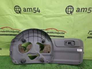 Запчасть обшивка двери багажника задняя TOYOTA FUNCARGO