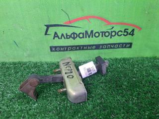 Запчасть ограничитель двери задний TOYOTA FUNCARGO