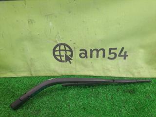 Запчасть дворник 5-й двери задний NISSAN SERENA