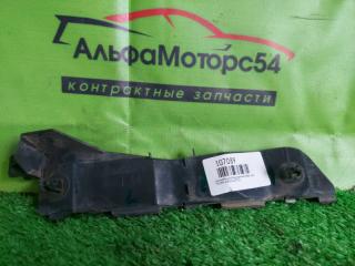 Кронштейн крепления бампера передний правый TOYOTA AVENSIS
